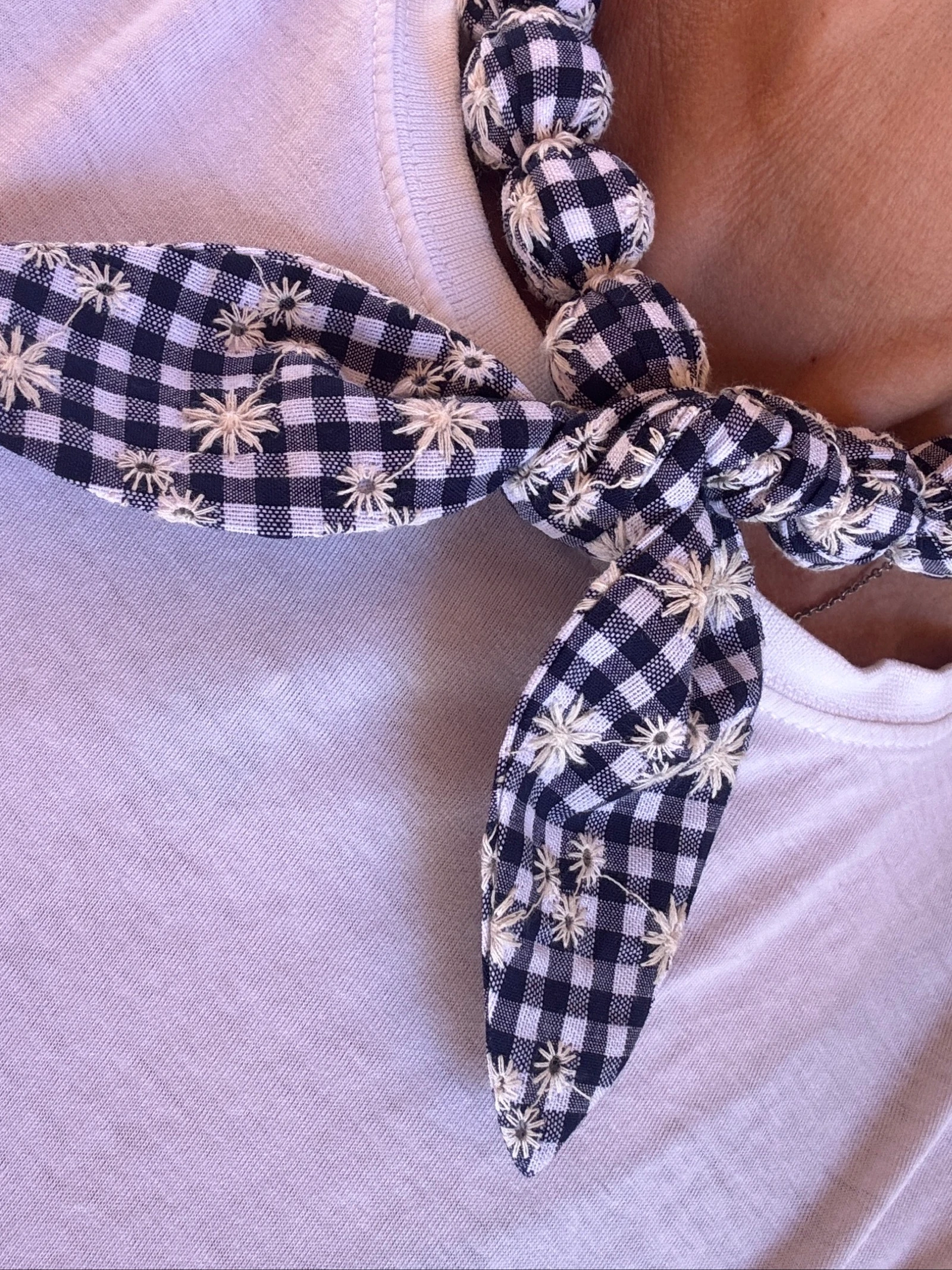 Colar tecido estilo lenço estampado elegante – photo 2
